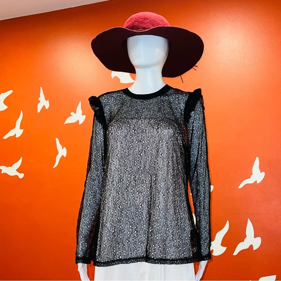 Lace long sleeve shoulder ruffle top - Picture 2 of 6